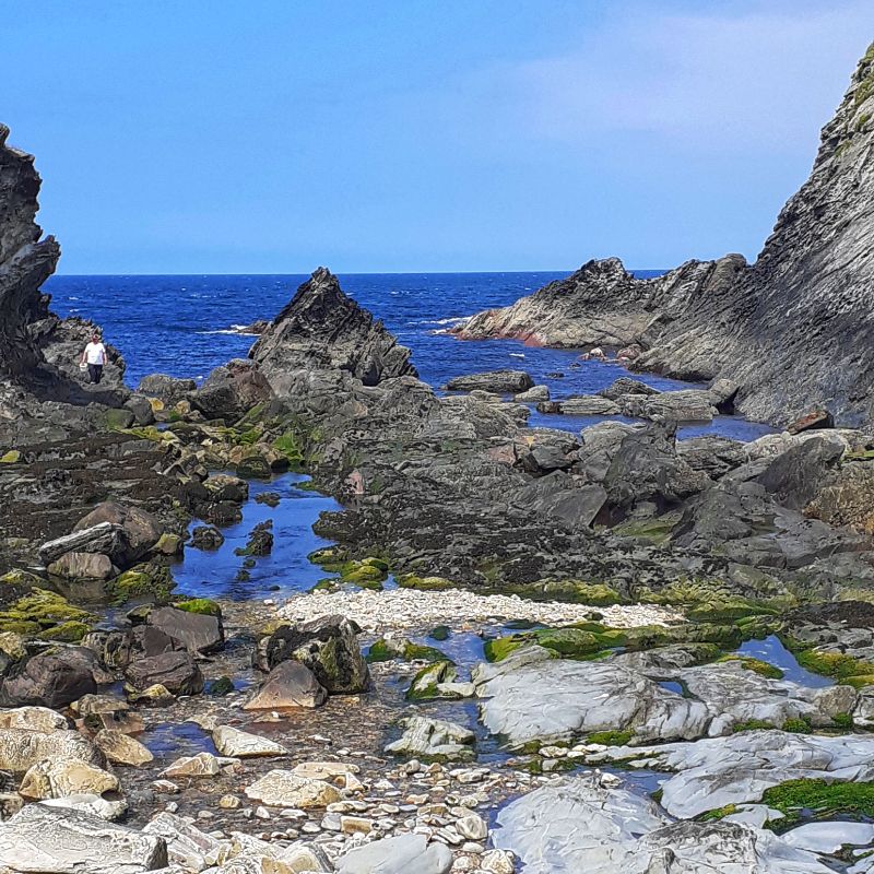 Playa de Pormenande en La Caridad,  Asturias.